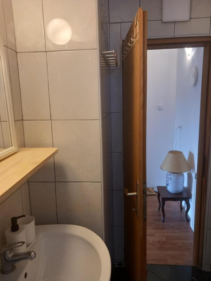 Cosy Rooftop Studio With Balcony Βελιγράδι Εξωτερικό φωτογραφία